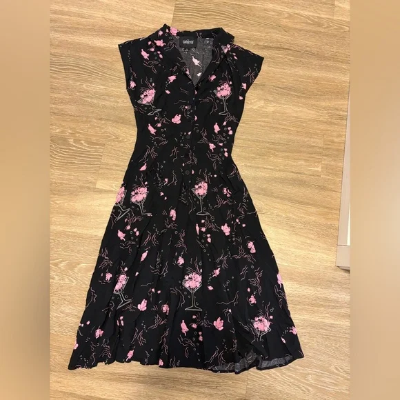 Collectif Liza Tipsy Elephants Swing Dress - Picture 3 of 12